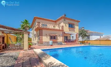 5 bedroom House for Sale in Alhaurín el Grande