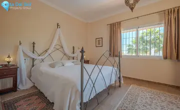 5 bedroom House for Sale in Alhaurín el Grande-4747