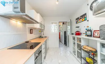 3 bedroom Apartment for Sale in Marbella-4777