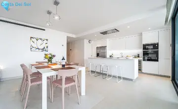 3 bedroom Apartment for Sale in Fuengirola-4902