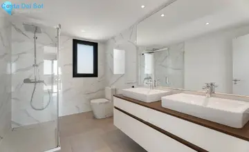 3 bedroom Apartment for Sale in Estepona-5067