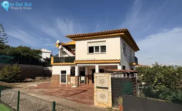 4 bedroom House for Sale in Alhaurín de la Torre-5080