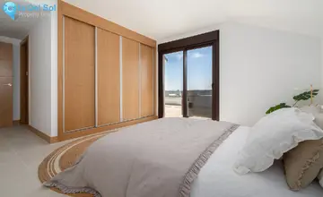 2 bedroom Apartment for Sale in Fuengirola-5120