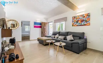 2 bedroom House for Sale in Estepona-5140