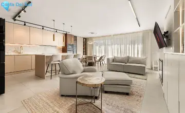 4 bedroom House for Sale in Estepona-5168