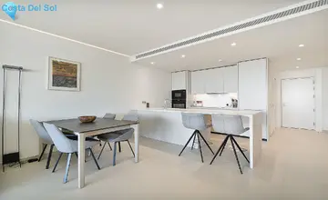 2 bedroom Apartment for Sale in Fuengirola-5275