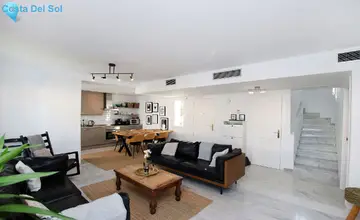 3 bedroom Apartment for Sale in Nueva Andalucía-5384