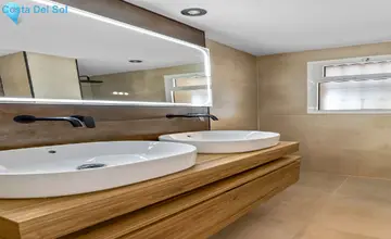 3 bedroom Apartment for Sale in Nueva Andalucía-5539
