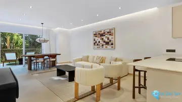 3 bedroom Apartment for Sale in Nueva Andalucía-84210