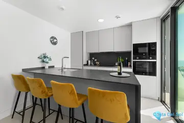 3 bedroom Apartment for Sale in Fuengirola-12094
