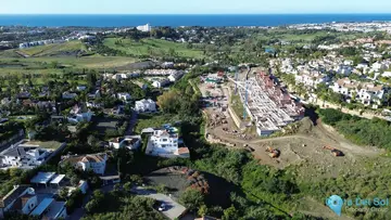 1240m2 Plot for Sale in Benahavís-102228