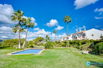 3 bedroom House for Sale in Riviera del Sol-102239
