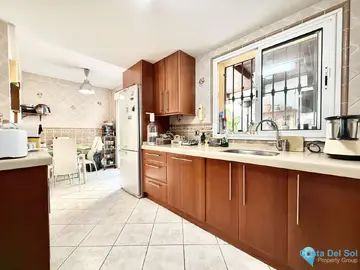 4 bedroom House for Sale in Estepona-12377
