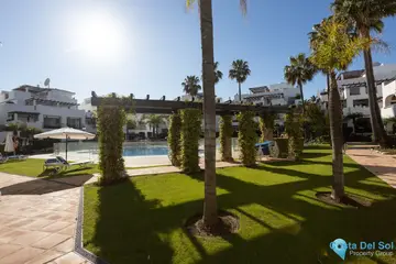 2 bedroom Apartment for Sale in San Pedro de Alcántara-84341