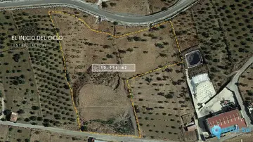 19056m2 Plot for Sale in Tolox-102261