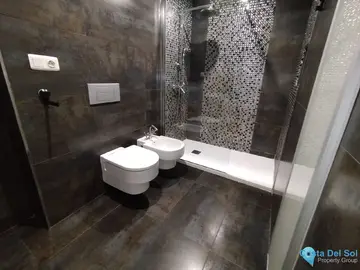 2 bedroom Apartment for Sale in Los Alamos-102406