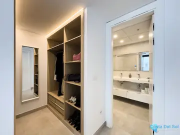 2 bedroom Apartment for Sale in Fuengirola-12861