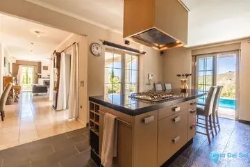 4 bedroom House for Sale in Vélez-Málaga-84596