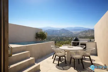 3 bedroom House for Sale in Guaro-102481