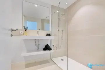 3 bedroom Apartment for Sale in Fuengirola-18156