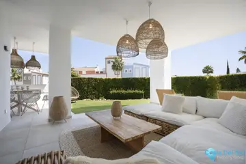 2 bedroom Apartment for Sale in El Paraiso