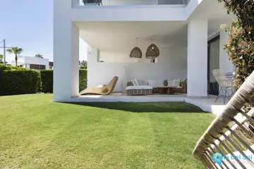 2 bedroom Apartment for Sale in El Paraiso-13895