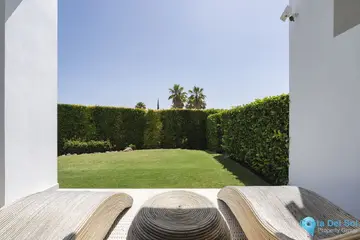 2 bedroom Apartment for Sale in El Paraiso-13897