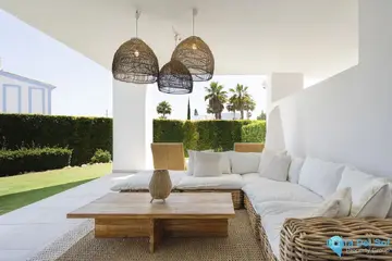 2 bedroom Apartment for Sale in El Paraiso-13898