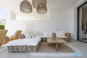 2 bedroom Apartment for Sale in El Paraiso-13899