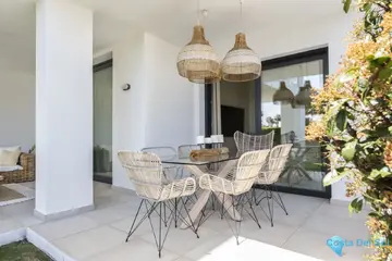 2 bedroom Apartment for Sale in El Paraiso-13900