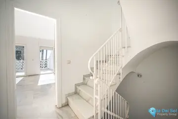3 bedroom House for Sale in The Golden Mile-102545