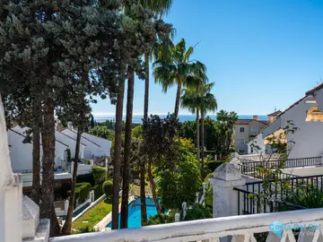 3 bedroom House for Sale in The Golden Mile-102537