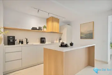 2 bedroom Apartment for Sale in Estepona-13911