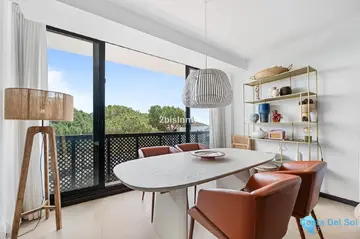 3 bedroom Apartment for Sale in Elviria-102570