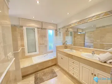 3 bedroom Apartment for Sale in Elviria-18376