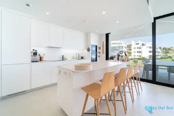 3 bedroom Apartment for Sale in Fuengirola-18466