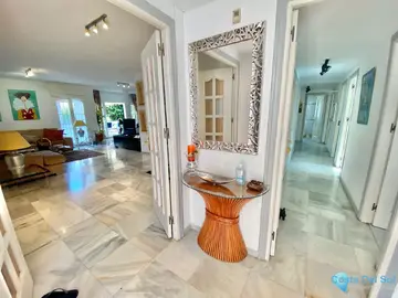 5 bedroom Apartment for Sale in Nagüeles-84769