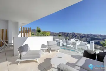 2 bedroom Apartment for Sale in Ojén-102652