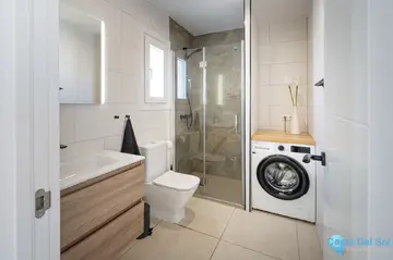 2 bedroom House for Sale in Miraflores-102664