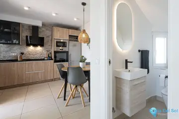 2 bedroom House for Sale in Miraflores-102670