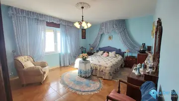 5 bedroom House for Sale in Puerto de la Torre-84900