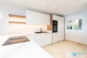 2 bedroom Apartment for Sale in La Mairena-84925