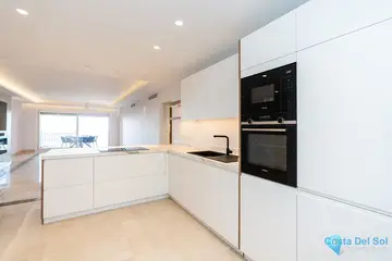 2 bedroom Apartment for Sale in La Mairena-84926
