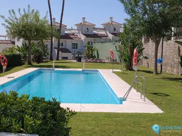 4 bedroom House for Sale in Estepona-18854