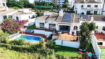 5 bedroom House for Sale in La Duquesa-84927
