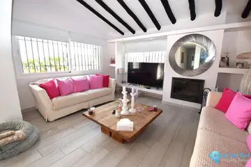 3 bedroom House for Sale in La Cala de Mijas-84948