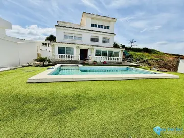 6 bedroom House for Sale in Alhaurín de la Torre