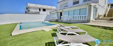 6 bedroom House for Sale in Alhaurín de la Torre-102762