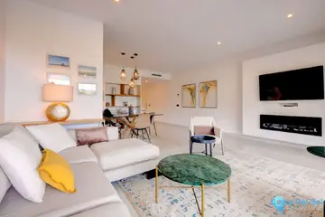 2 bedroom Apartment for Sale in Estepona-13973