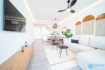 2 bedroom Apartment for Sale in Fuengirola-19001